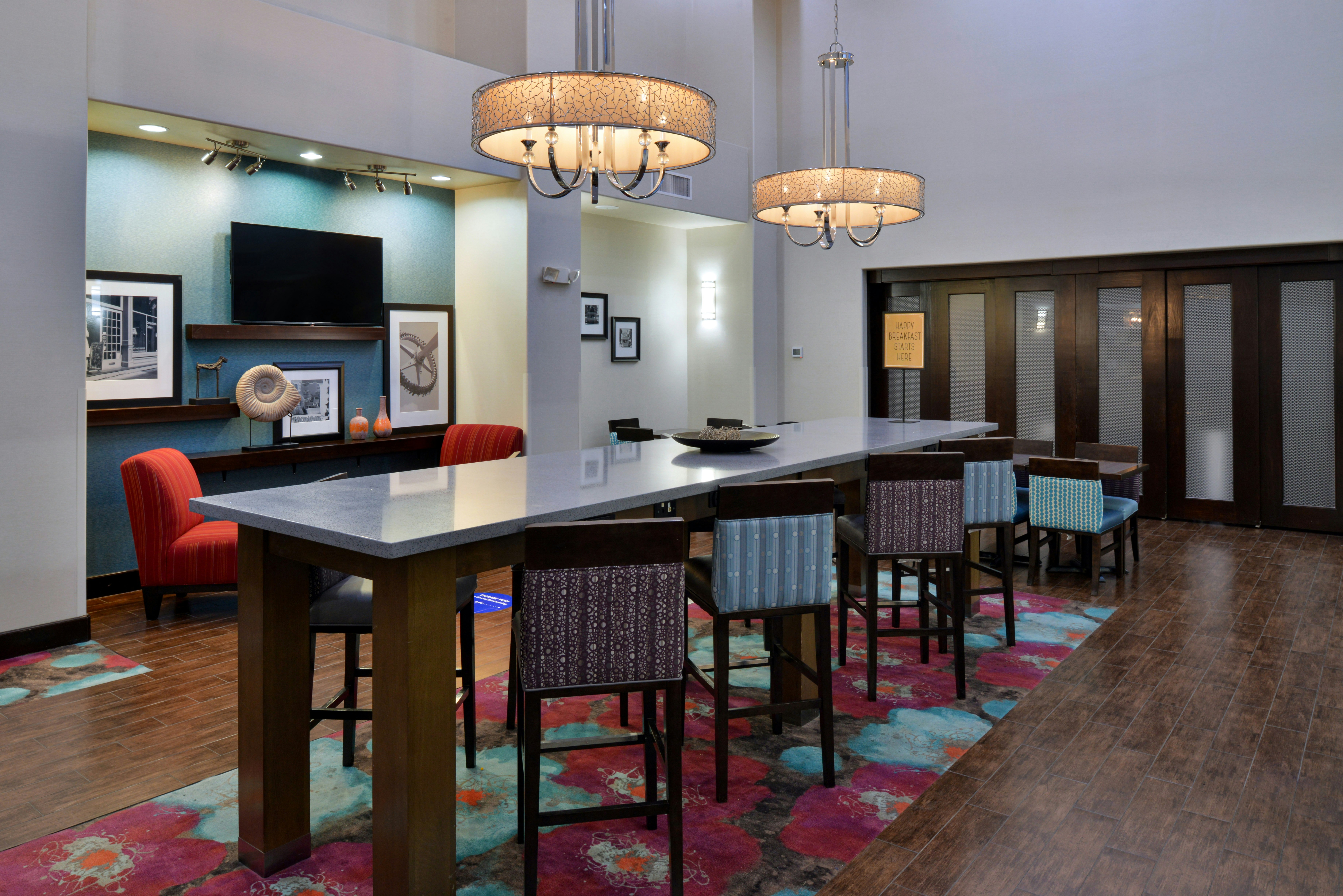 Hampton Inn & Suites Hutto Austin 34/48