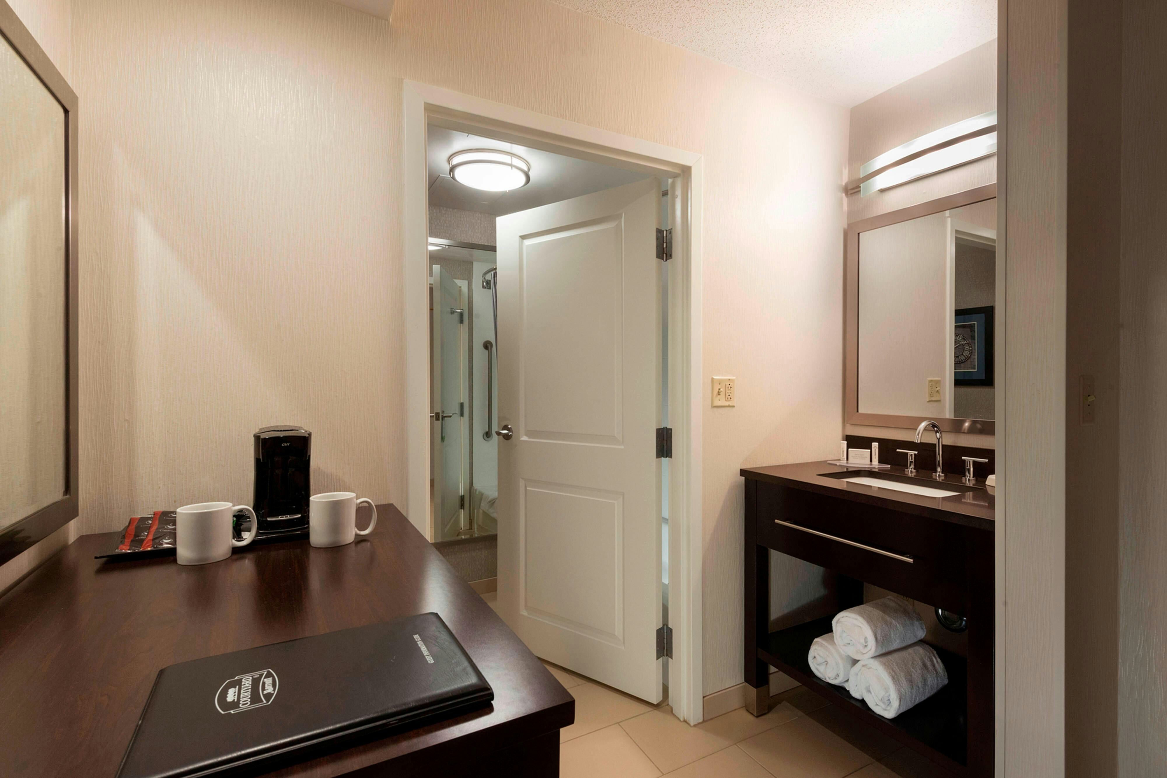 Courtyard by Marriott Worcester 45/45