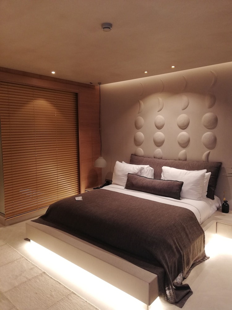 Omm Inn Hotel 19/47