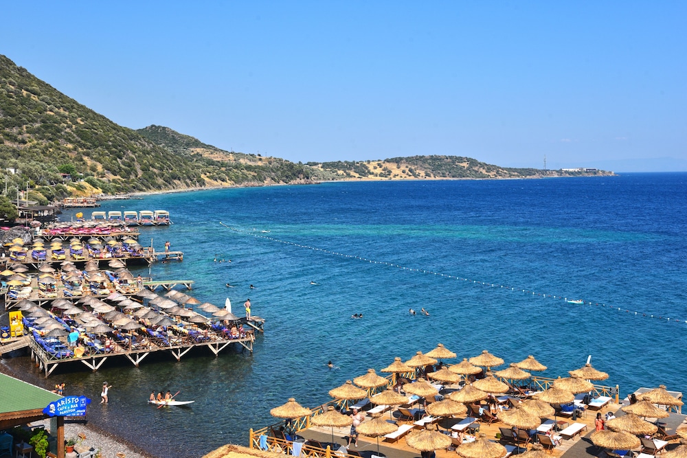 Assos Kervansaray Hotel 34/44