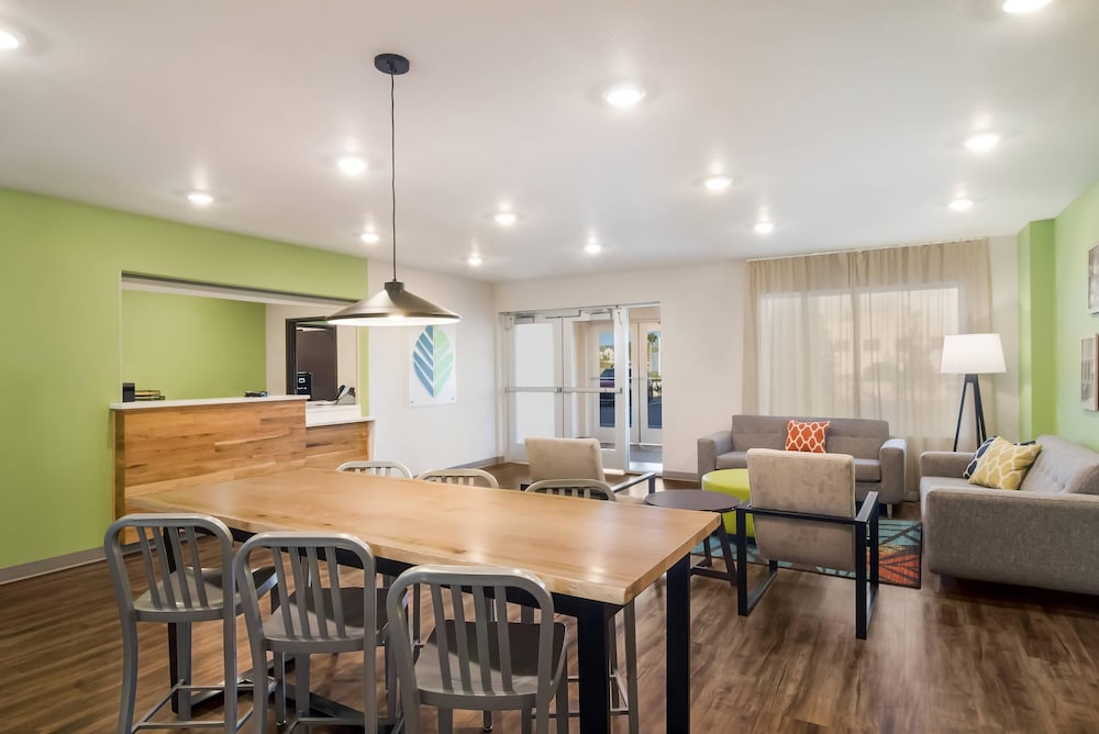 WoodSpring Suites Jacksonville - South 38/50