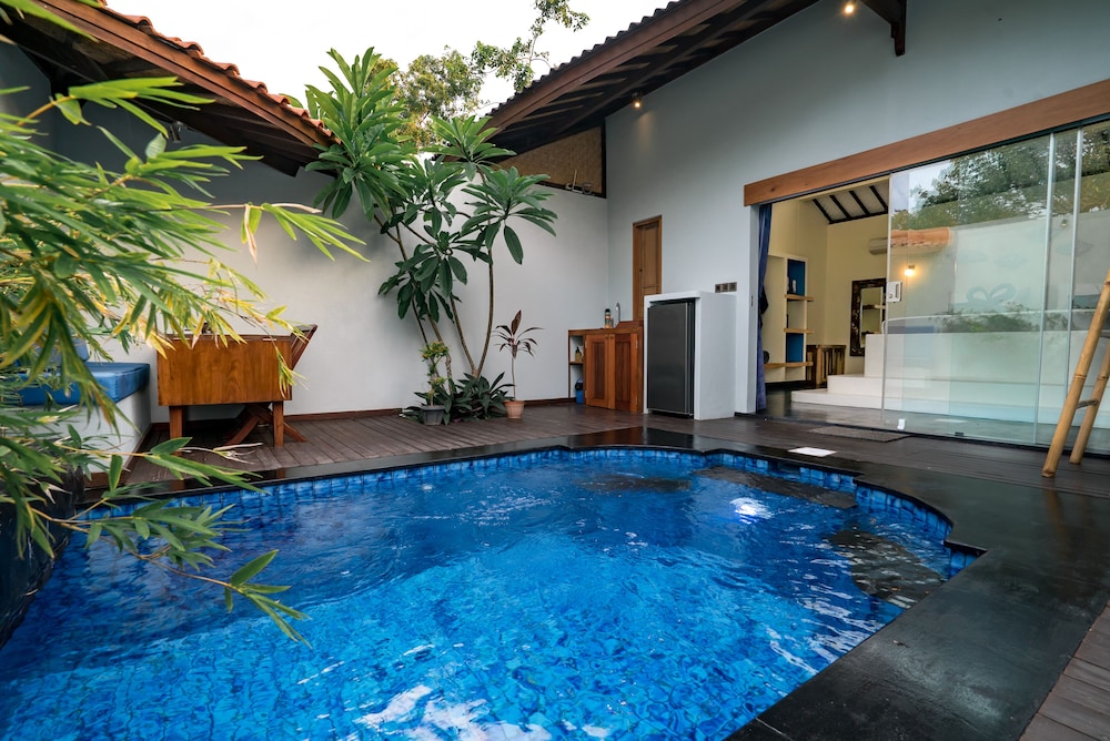 Stay Shark Villas 26/32