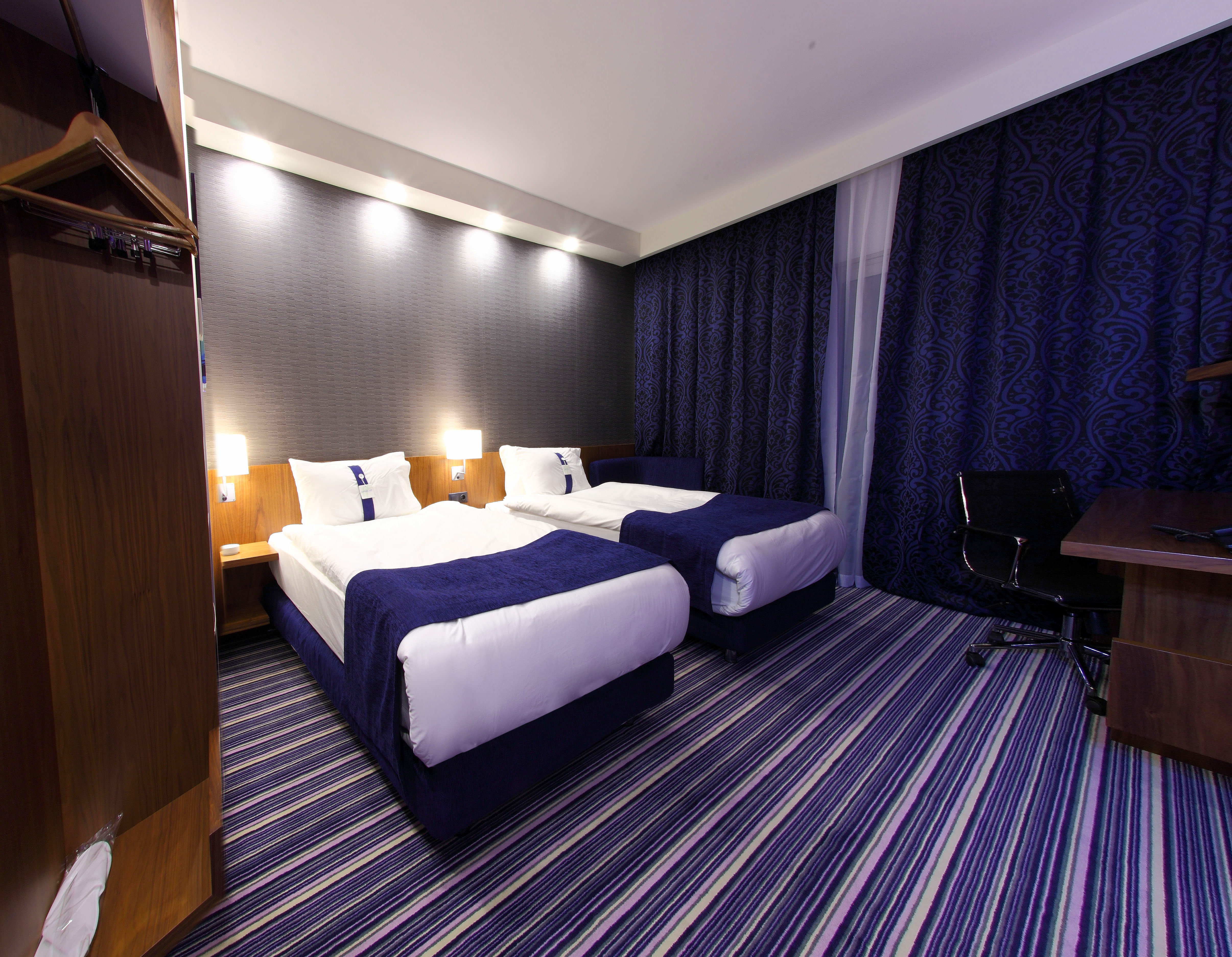Holiday Inn Express Manisa - West 18/50