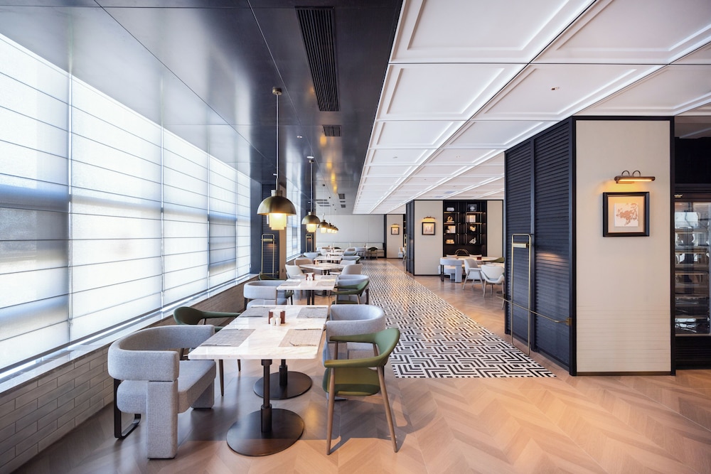UrCove by HYATT Guangzhou Huadu Baiyun International Airport 56/72