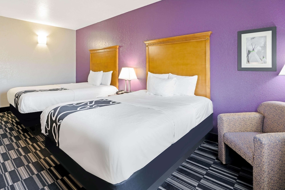 La Quinta Inn & Suites by Wyndham Ada 13/44