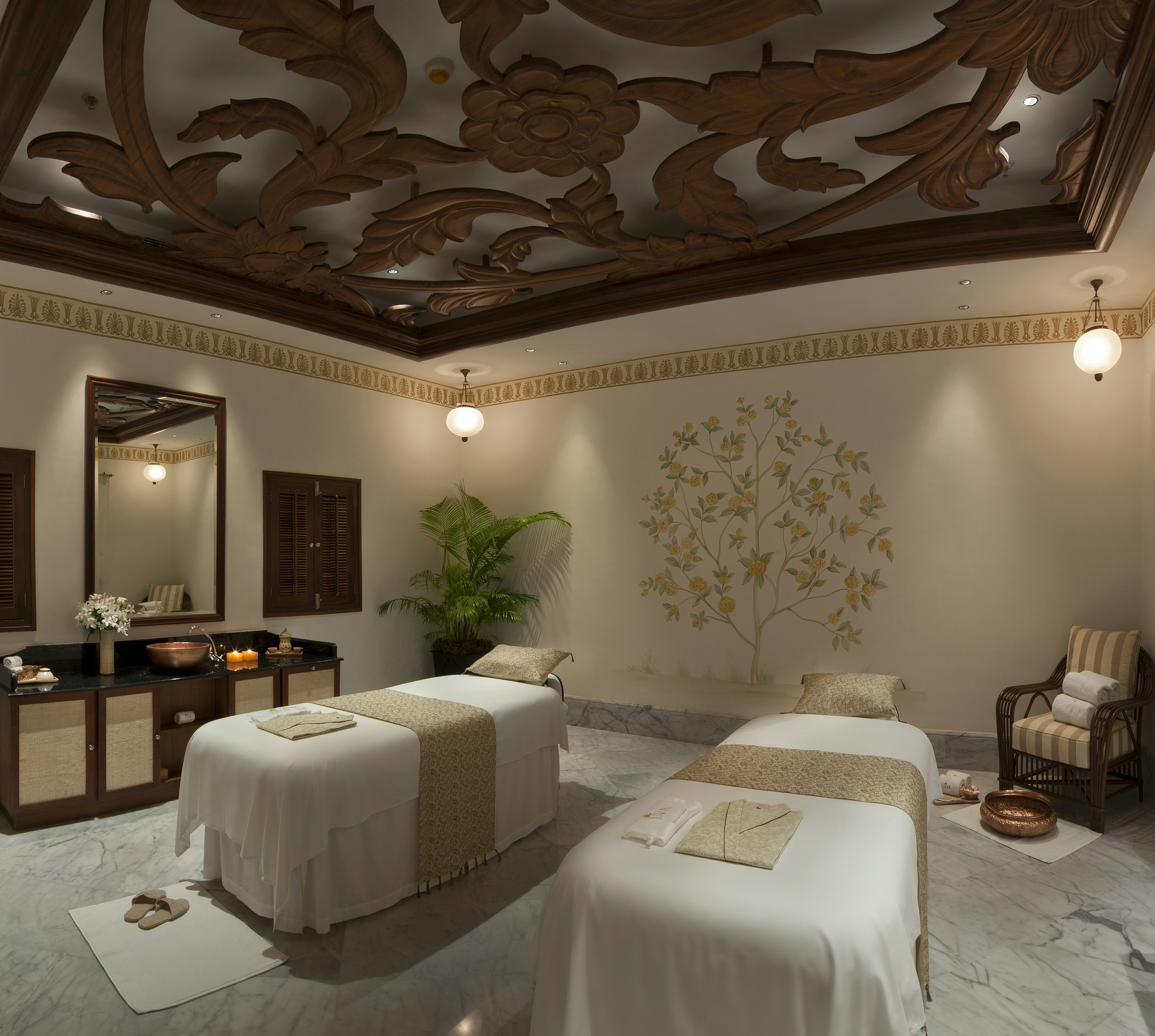 TAJ FALAKNUMA PALACE 34/81