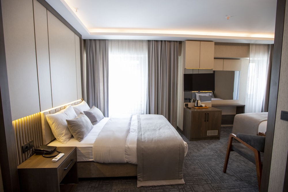 Best Garden Hotel 33/60