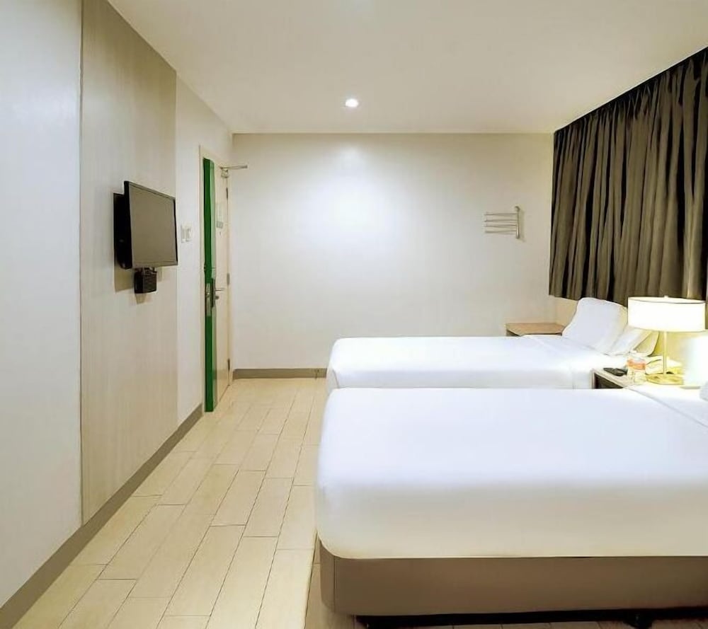 Go Hotels Ortigas Center 20/68