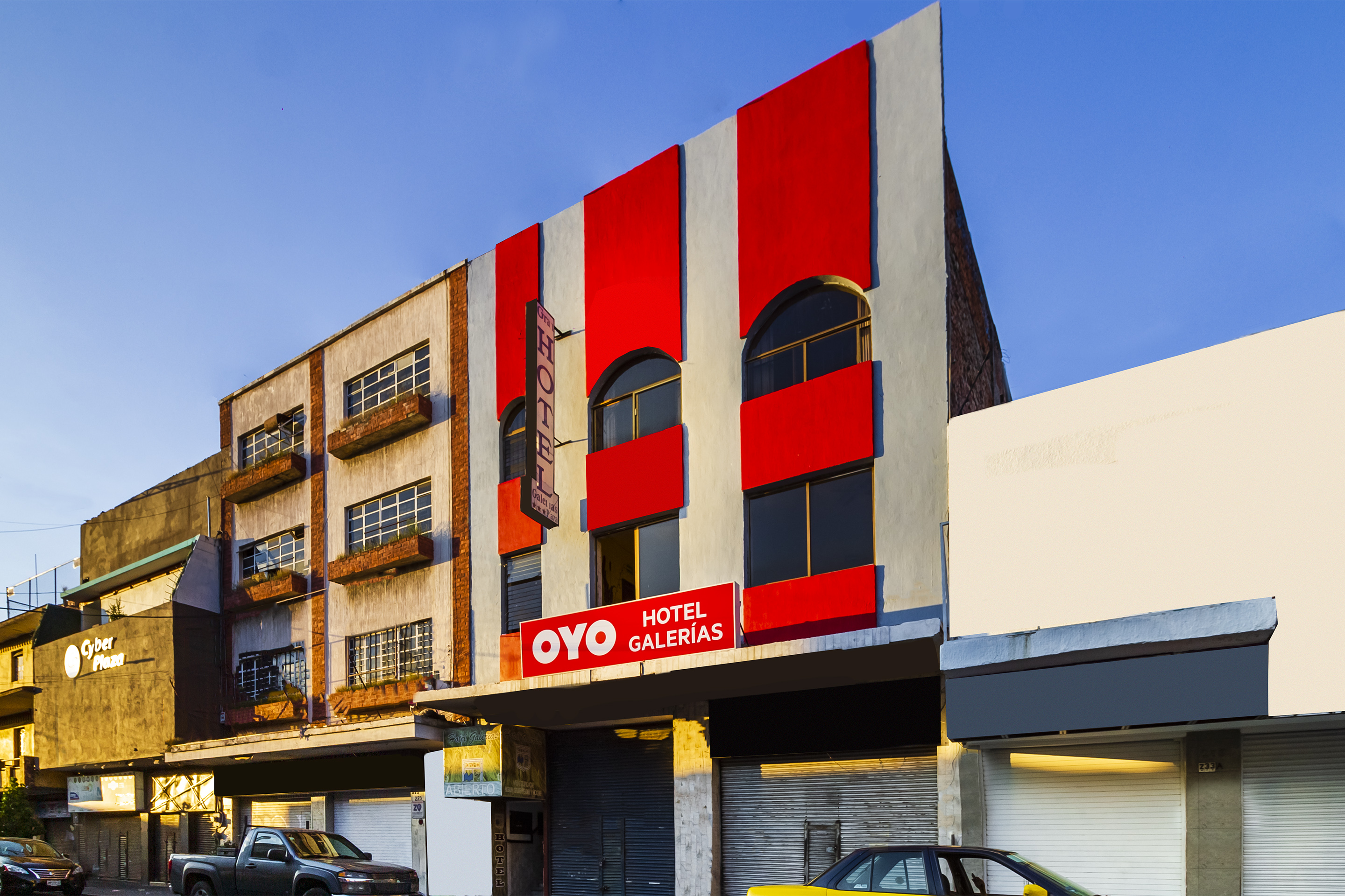 Hotel Galerias Plaza 2/32