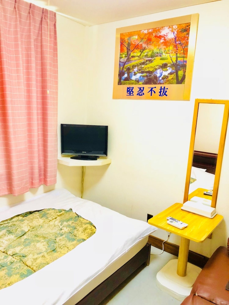Hotel Hoshi Kai Kan 32/48
