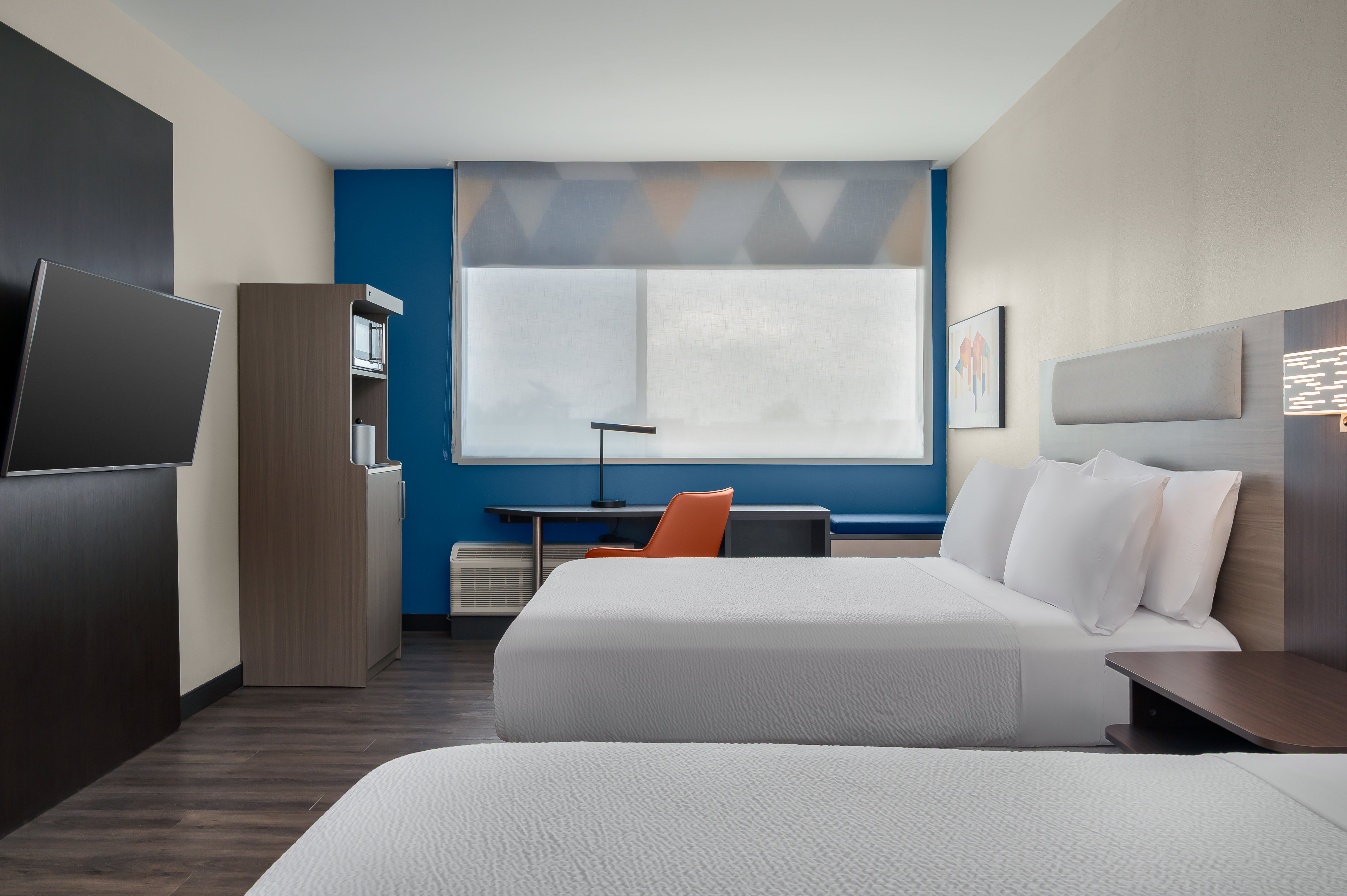 Glo Best Western Lexington 17/70