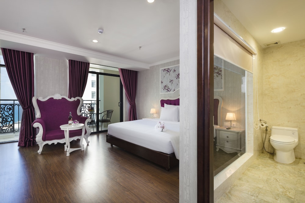 Bonjour Nha Trang Hotel 20/50