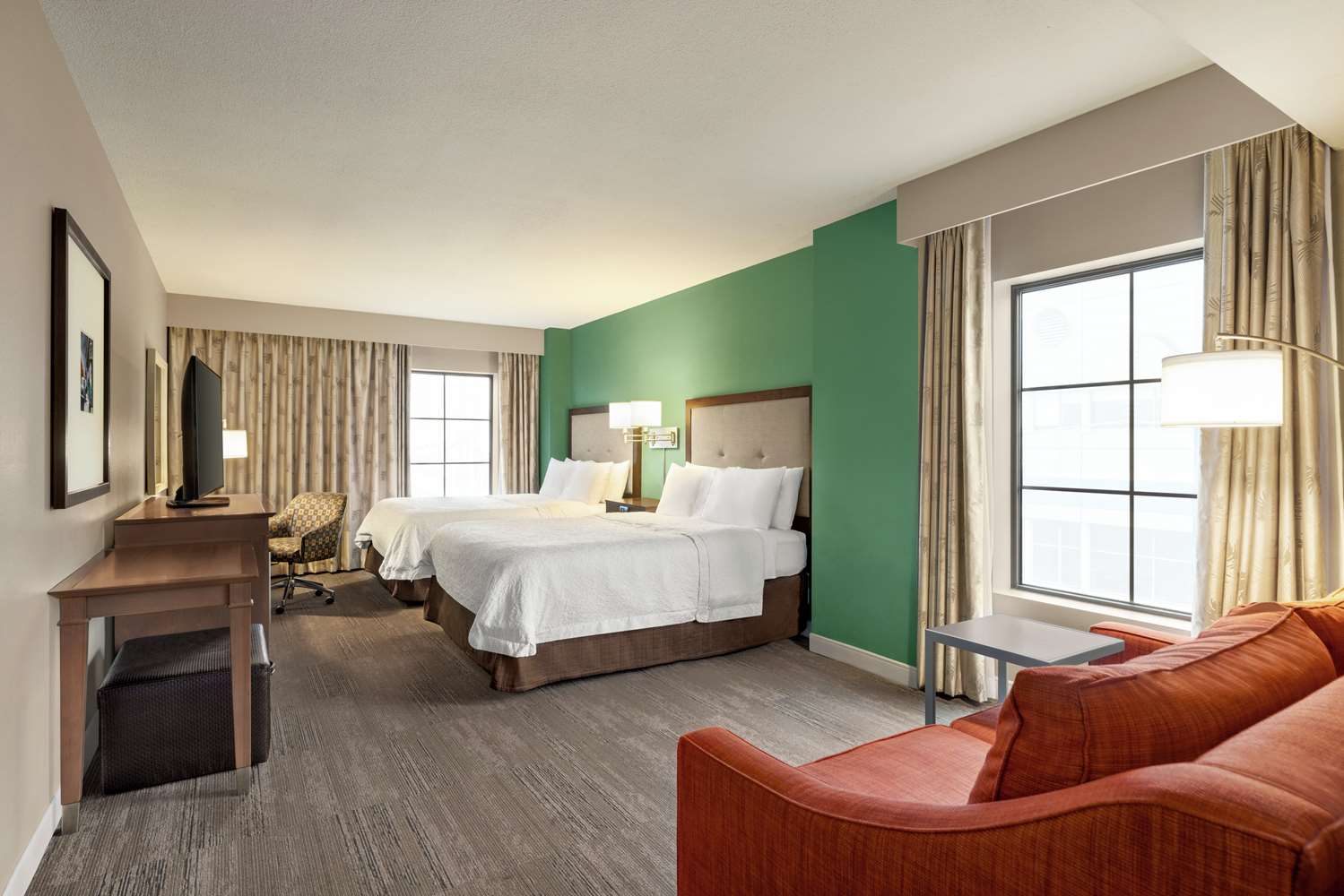 ROOM, 2 QUEEN BEDS, SOFA