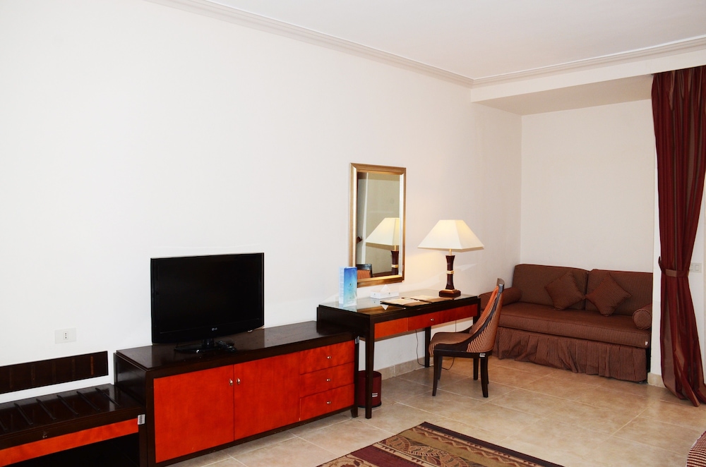 Rehana Royal Beach Resort and Spa 47/68