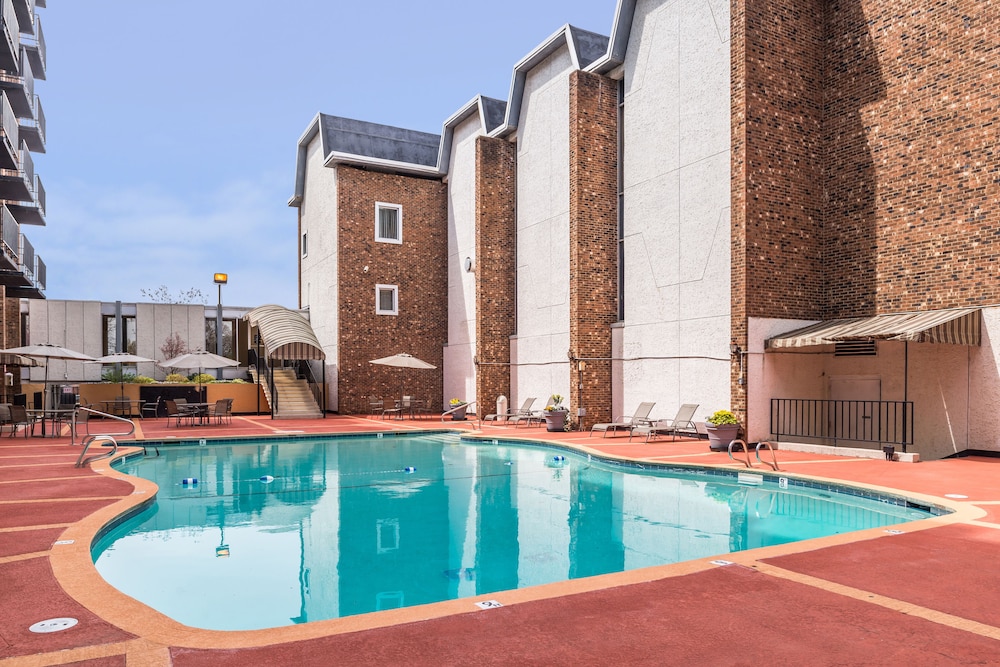 Hawthorne Inn and Conference Center 5/64