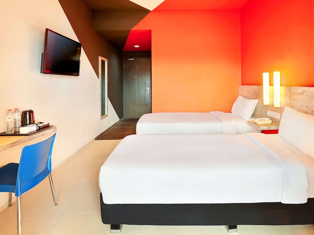 Primera Hotel Seminyak (Ex Ibis Budget Bali) 13/32