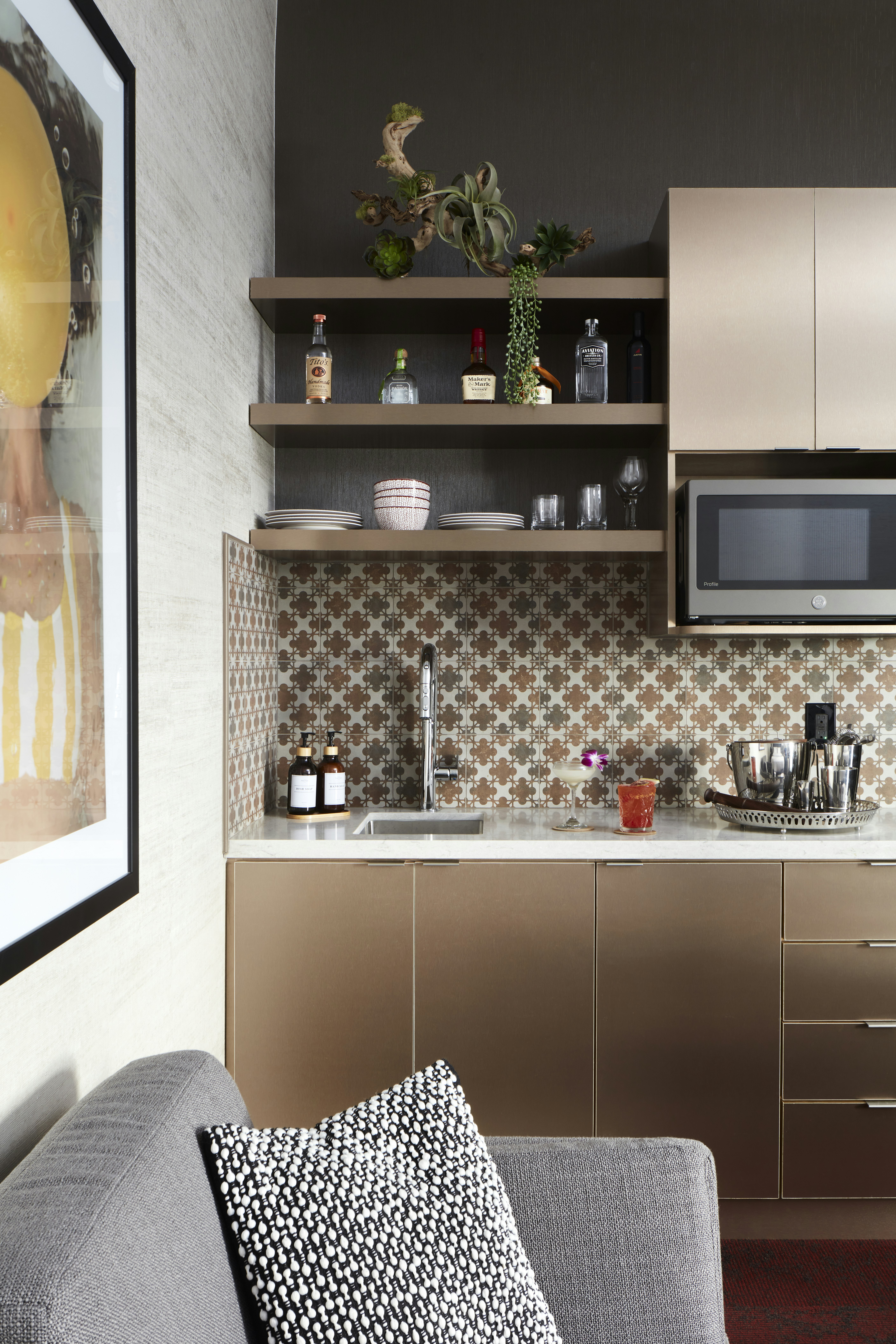 THesis Hotel Miami Coral Gables, Curio Collection by Hilton 14/80