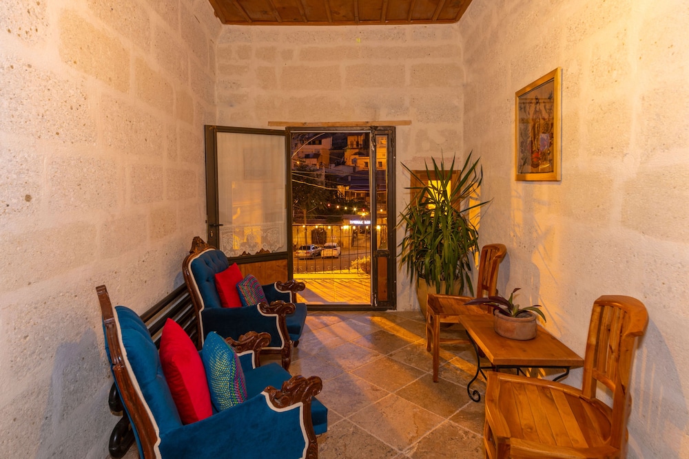 Terracota Hotel 30/50