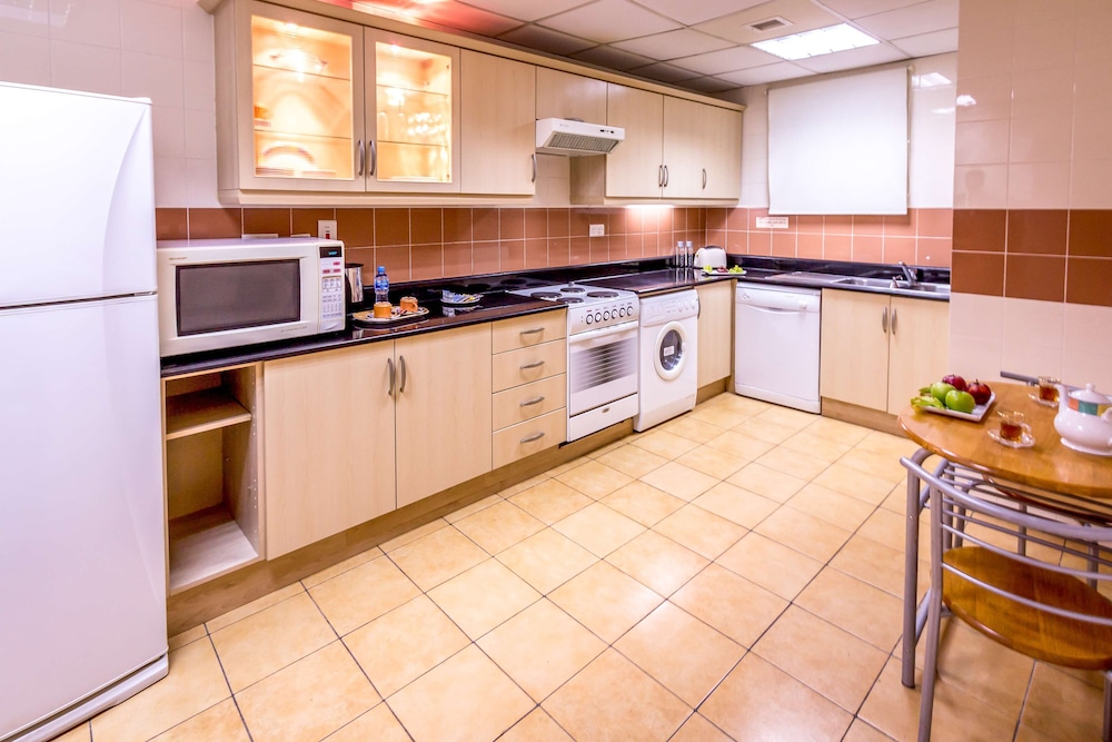 Elite Seef Residence & Hotel 8/70