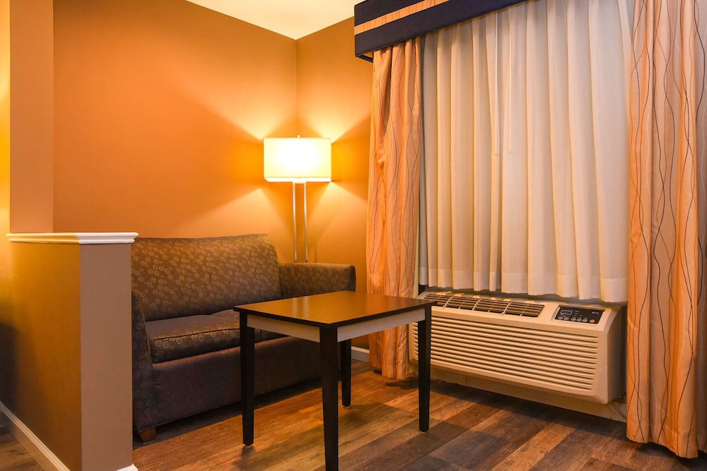 Capital Inn Suites 23/28