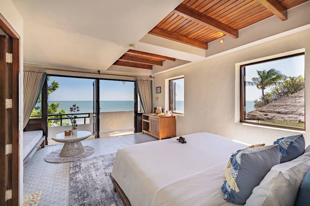 ROOF TOP, SUITE, BEACH FRONT