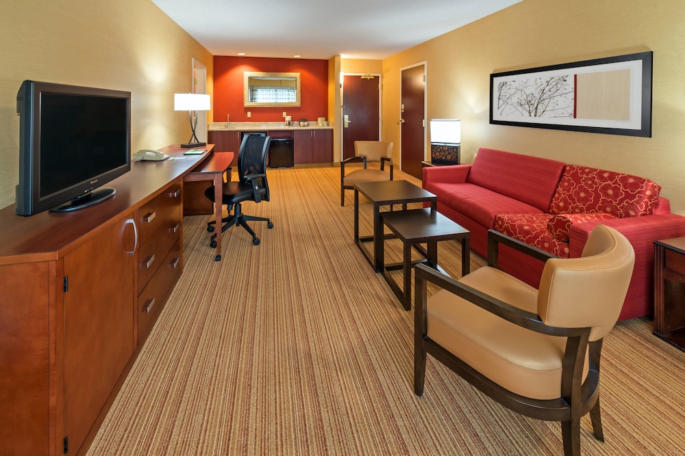 Courtyard by Marriott Denver Southwest-Lakewood 14/21