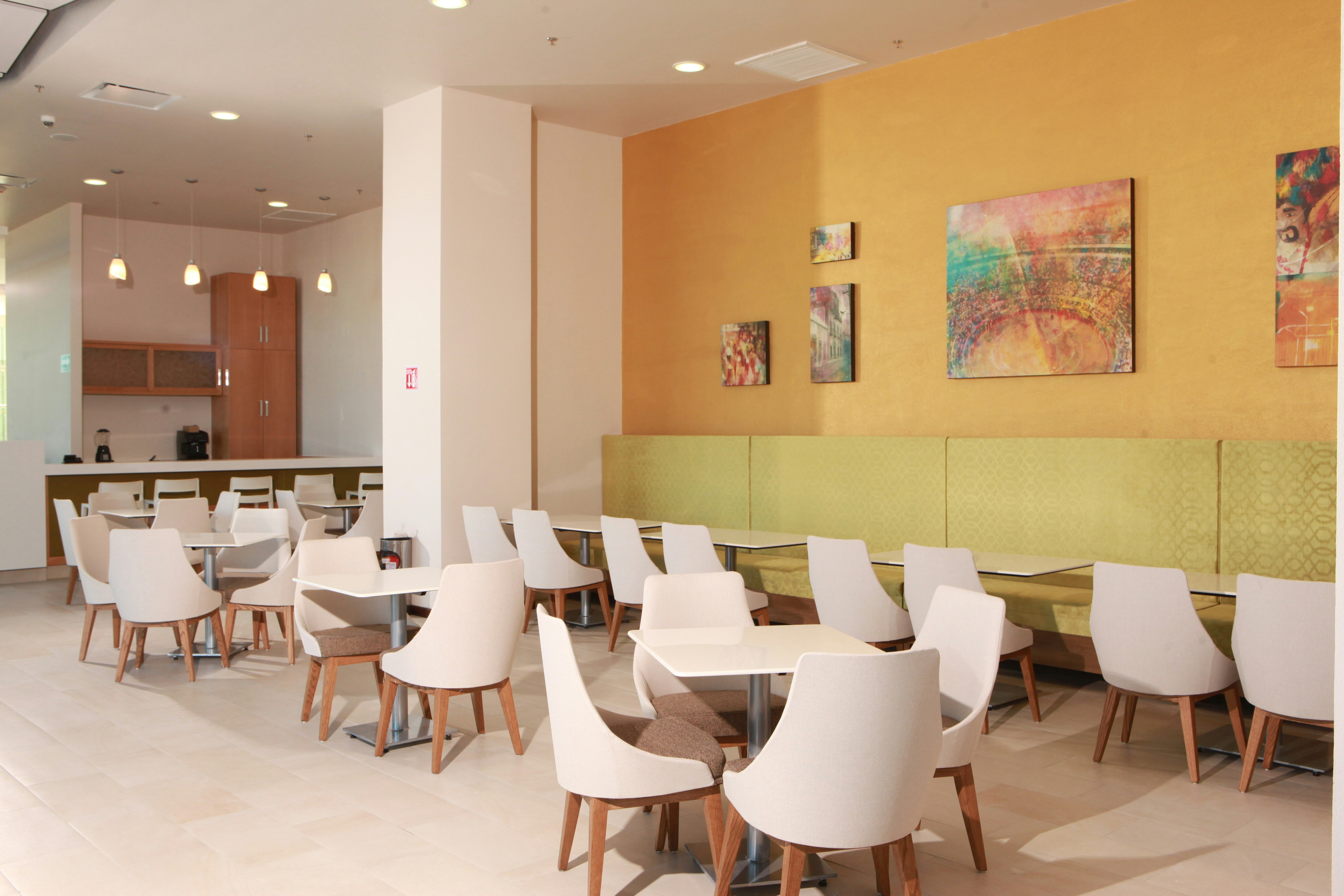 Hampton Inn Suites By Hilton Aguascalientes Airport 47/58