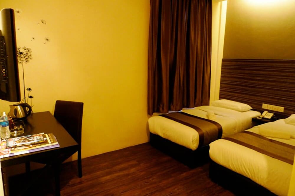 Hotel Austin Paradise Skudai 7/17