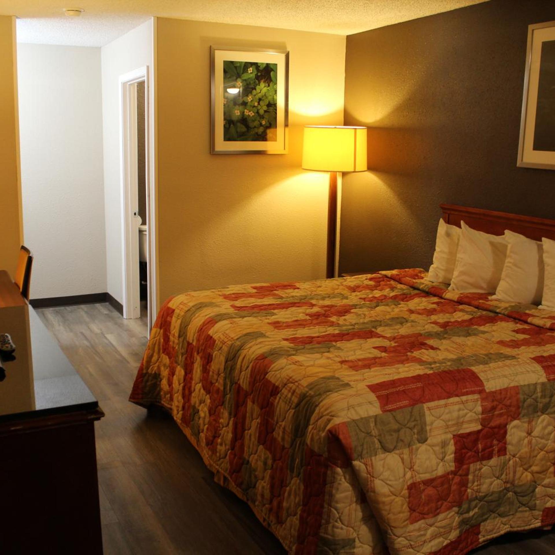 Regency Inn 17/31