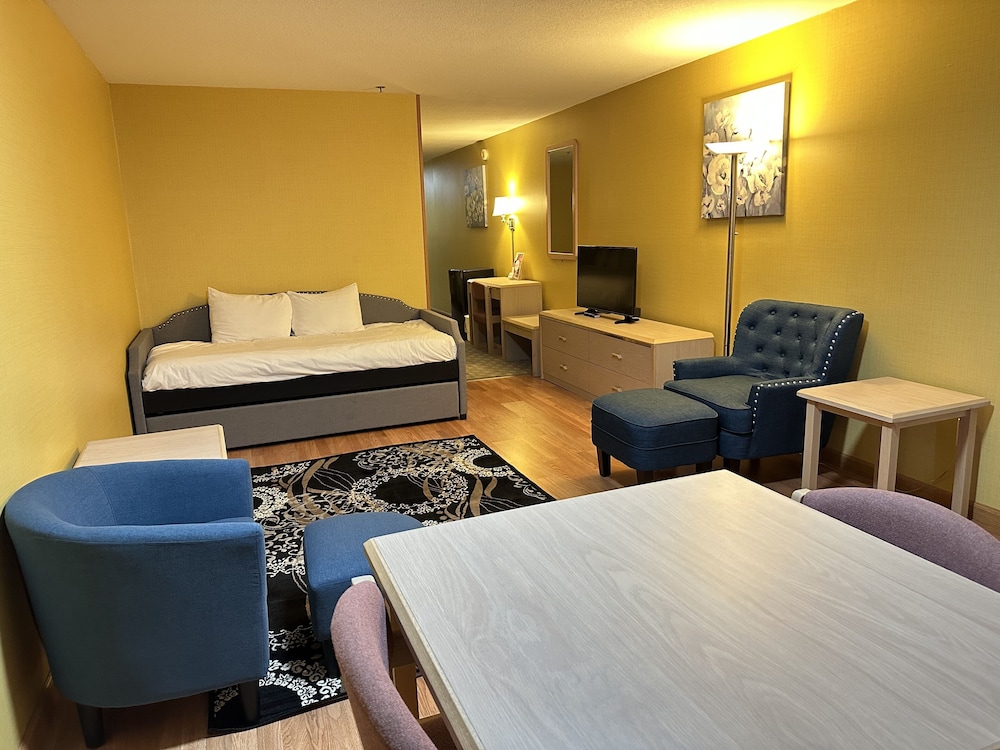Timberland Inn & Suites 26/63