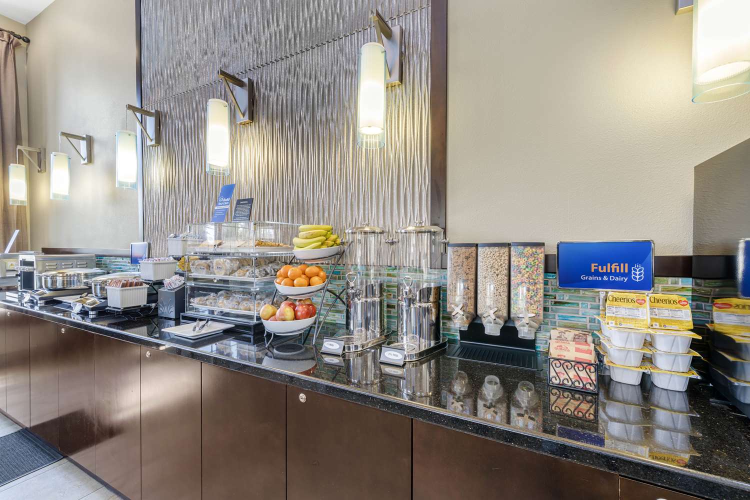 Best Western Oxnard Inn 26/48