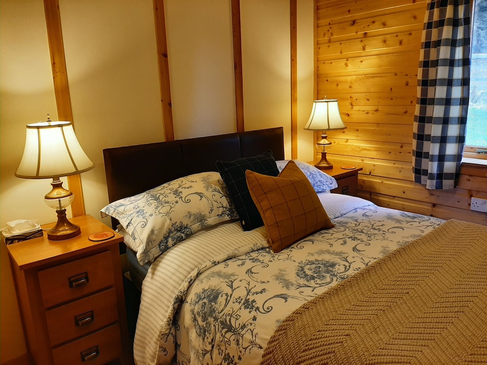 Tayview Lodges 9/50