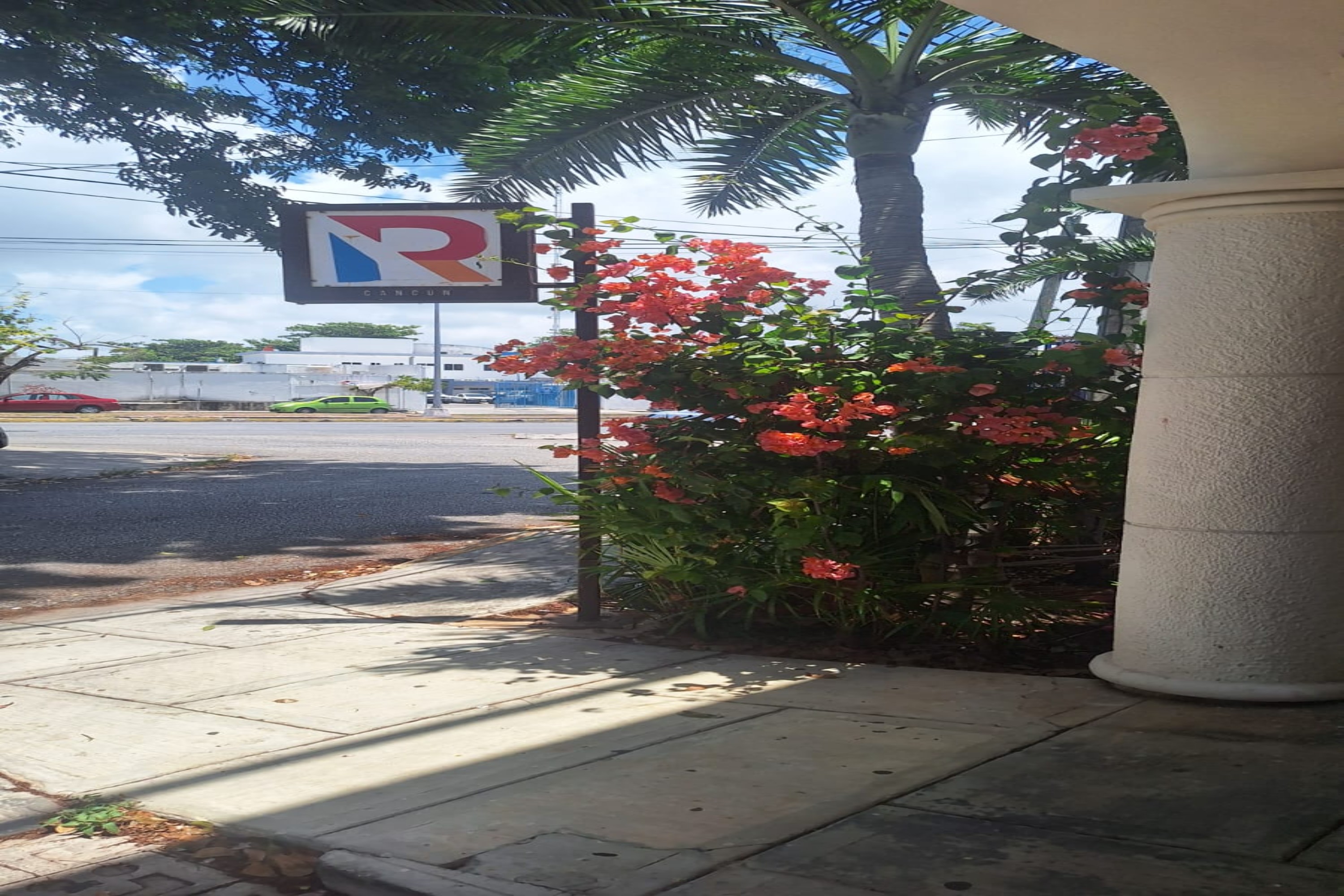 Soy Local Cancun 60/73