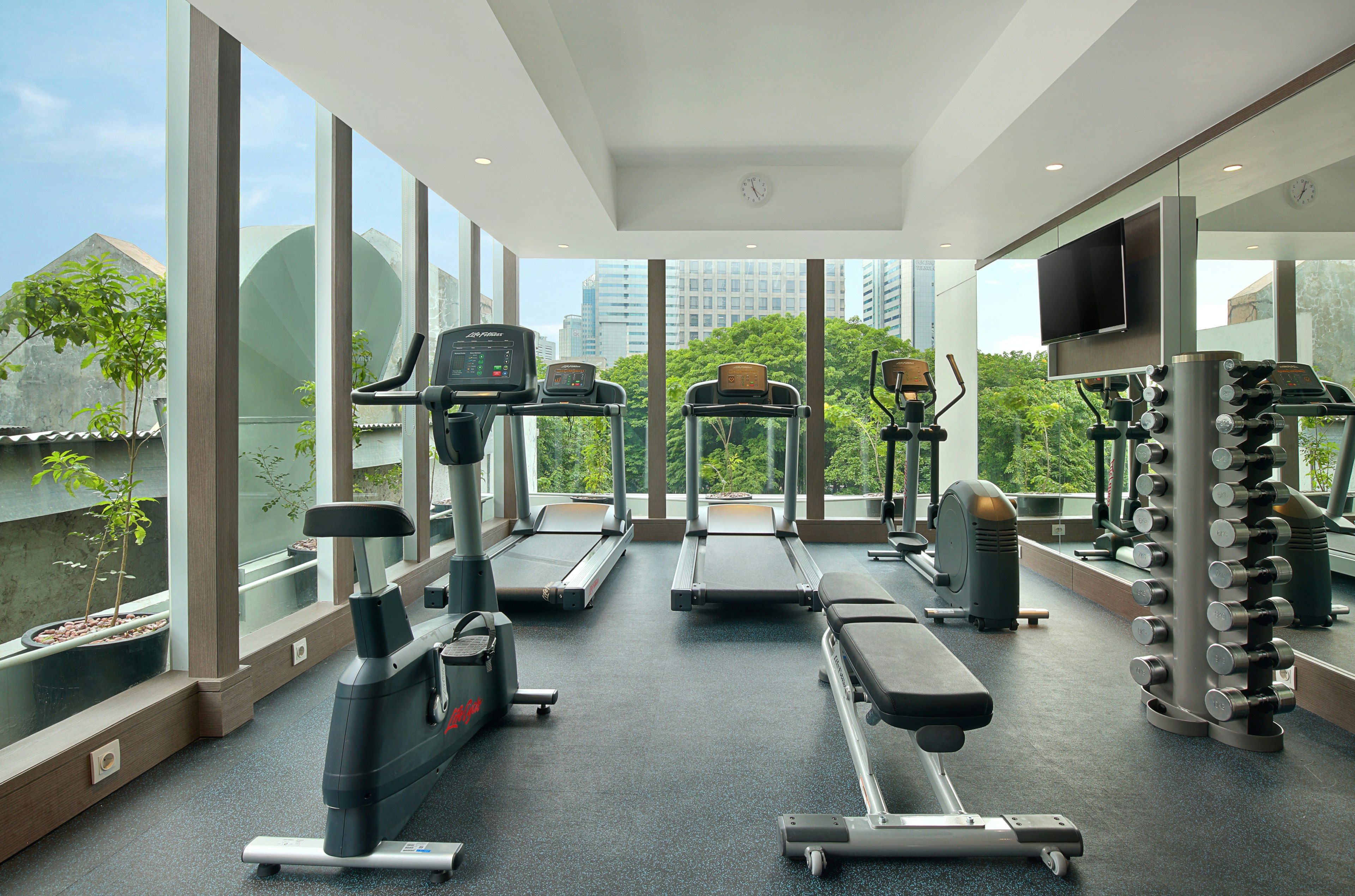 Holiday Inn Express Jakarta Wahid Hasyim 33/54
