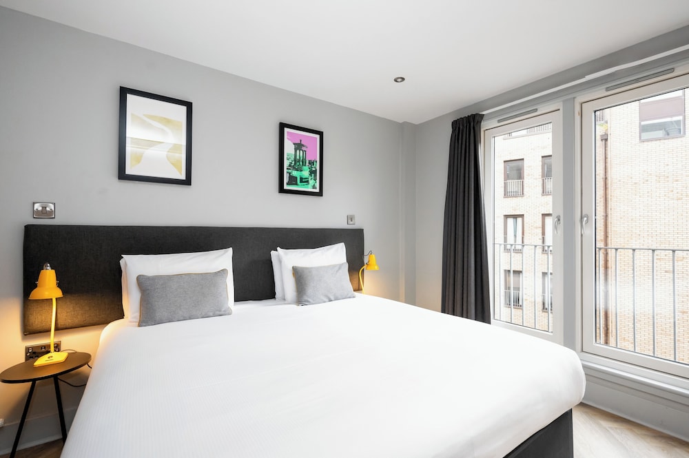 2 Bedrooms, Open Plan, Apartment, Twin Beds, Sofa، Staycity Aparthotels West End 2/10