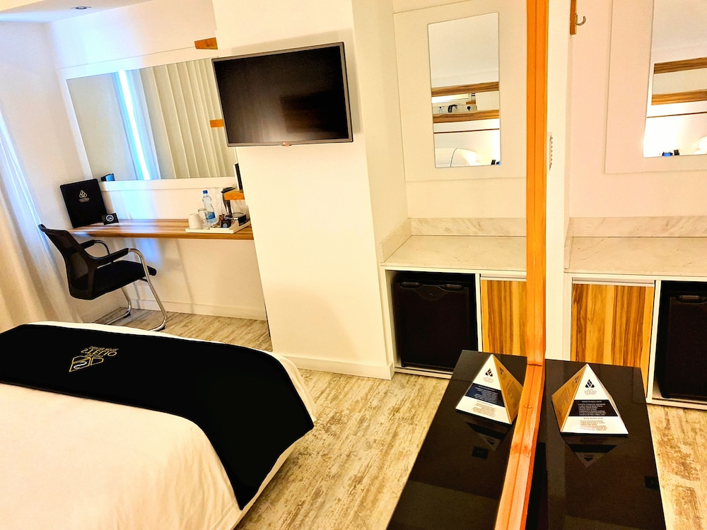 The Ciao Stelio Deluxe Hotel - Adults Only 32/65