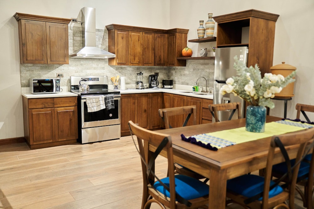 Casa Faustina Boutique Hotel 54/66