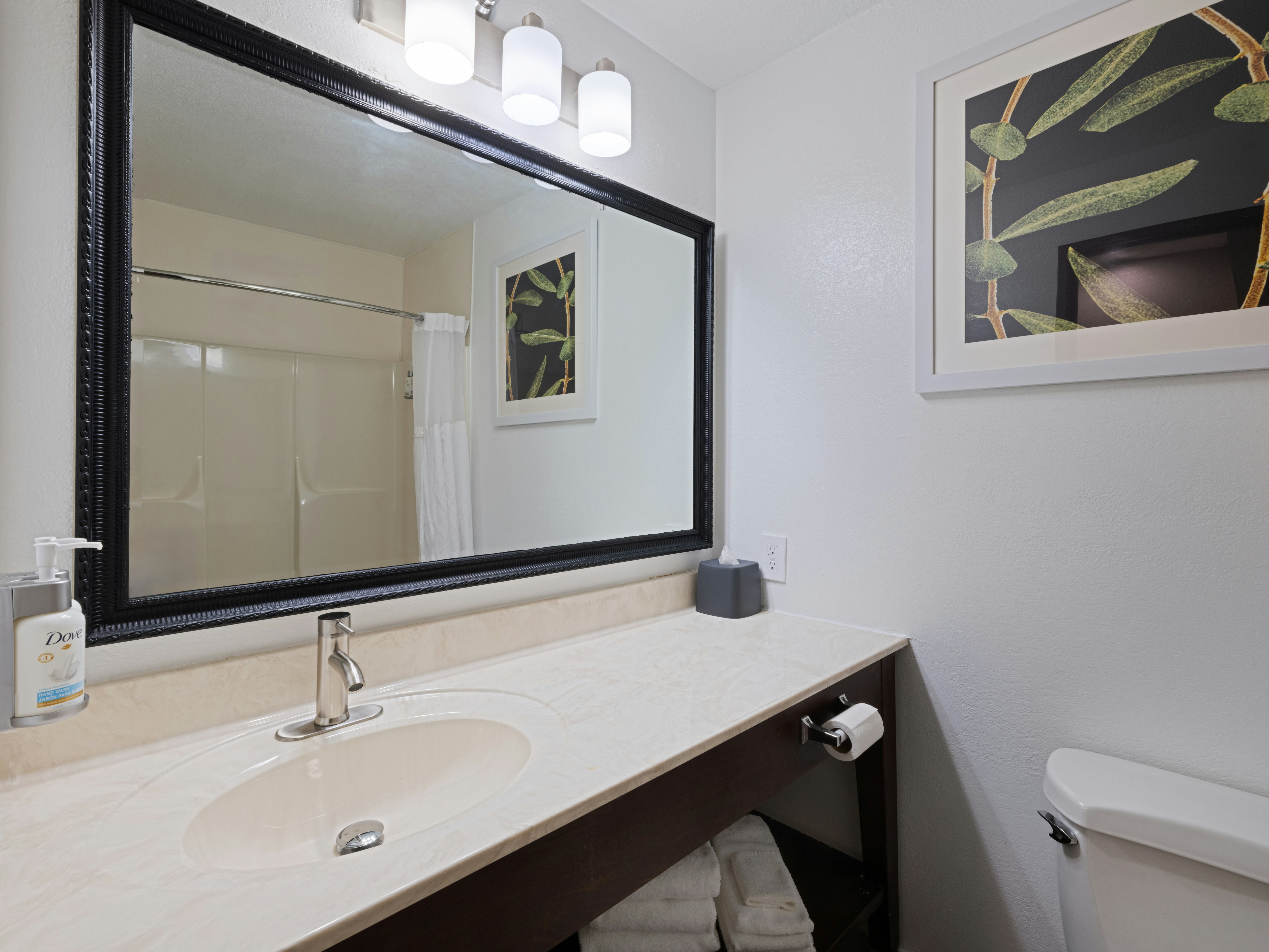 Country Inn & Suites By Radisson, Decatur, IL 36/40