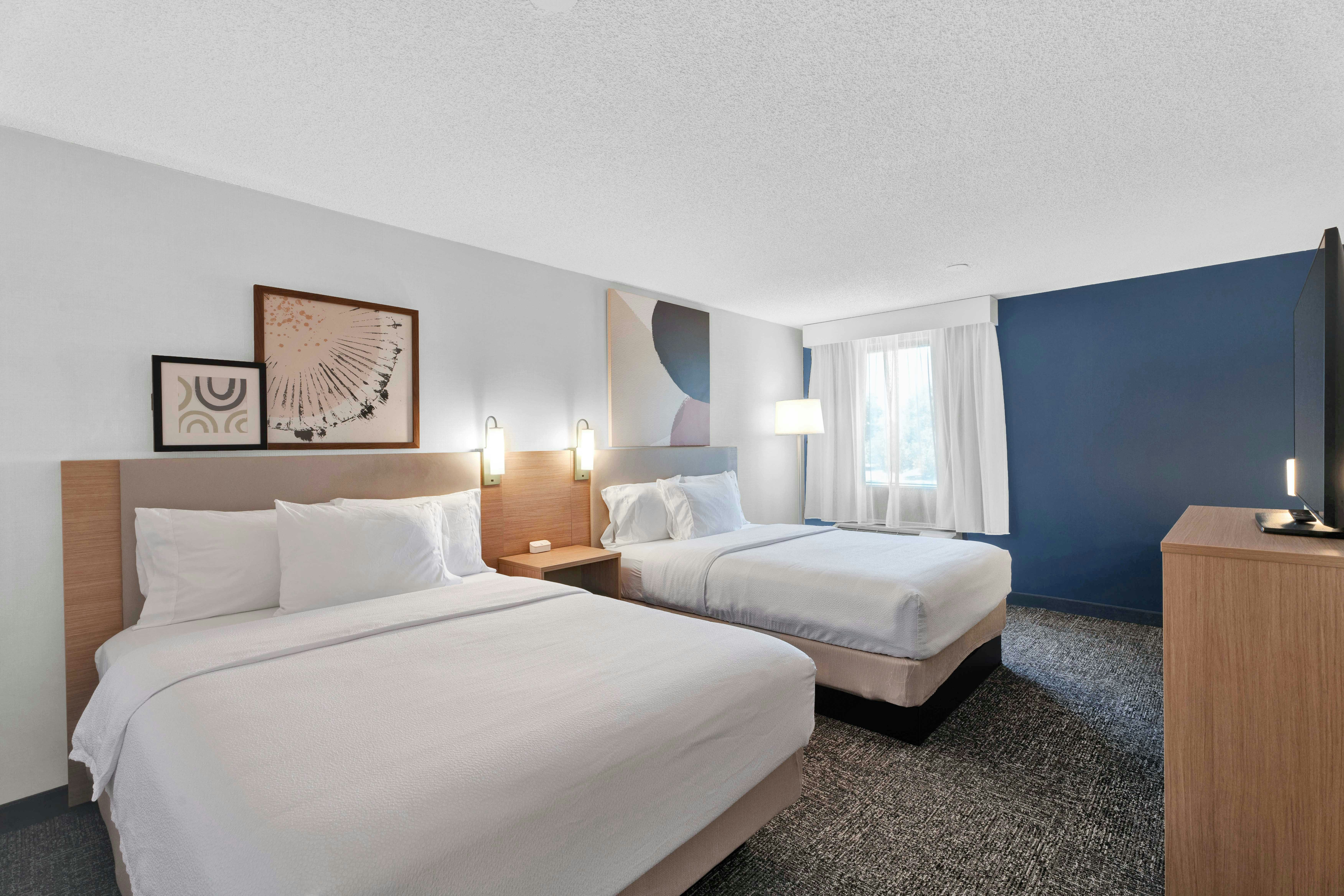 غرفة بسريرين كوين، Spark by Hilton Plymouth 4/10