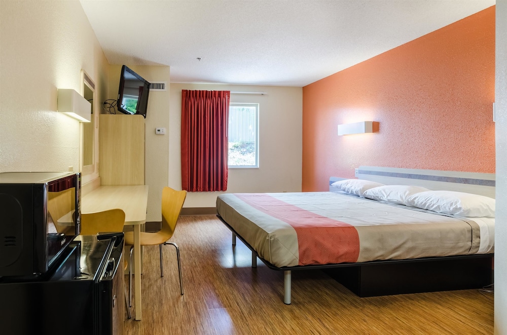 Motel6 Bristol, VA 30/47