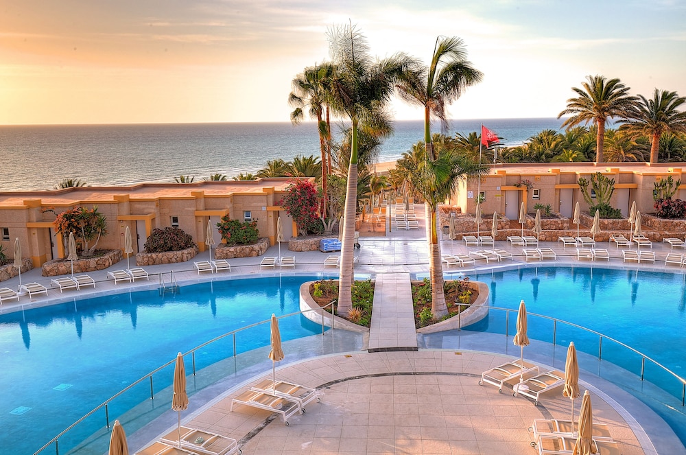 SBH Monica Beach Resort 45/47