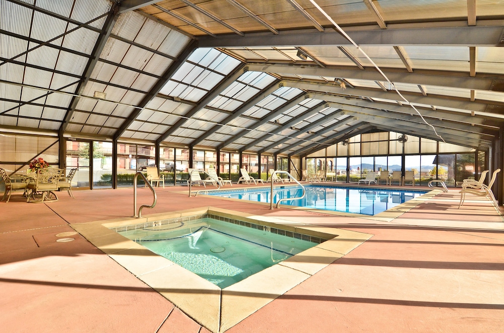 Best Western Paradise Inn 25/36