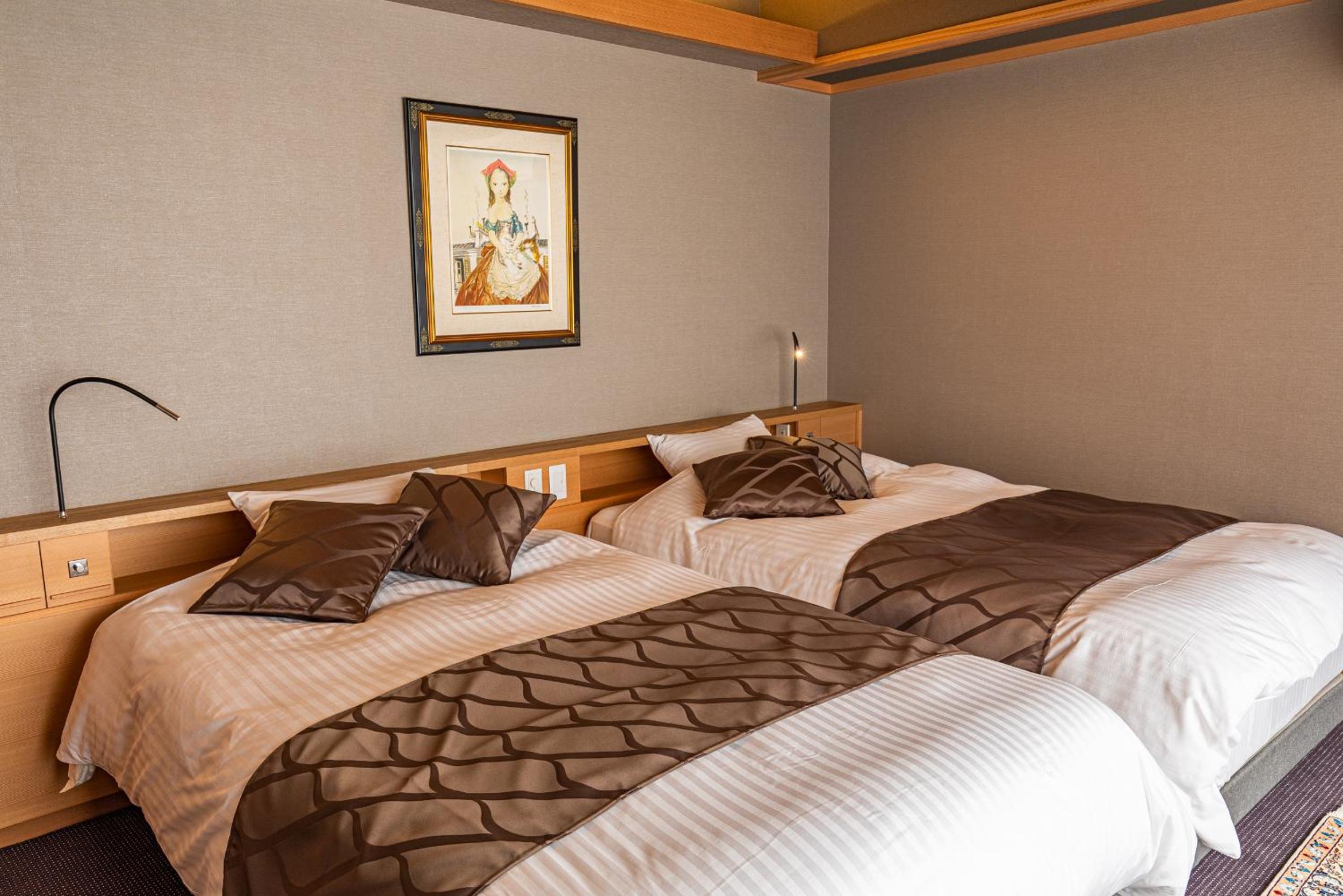 Renovated, Suite, Mountain View, Outdoor Bath