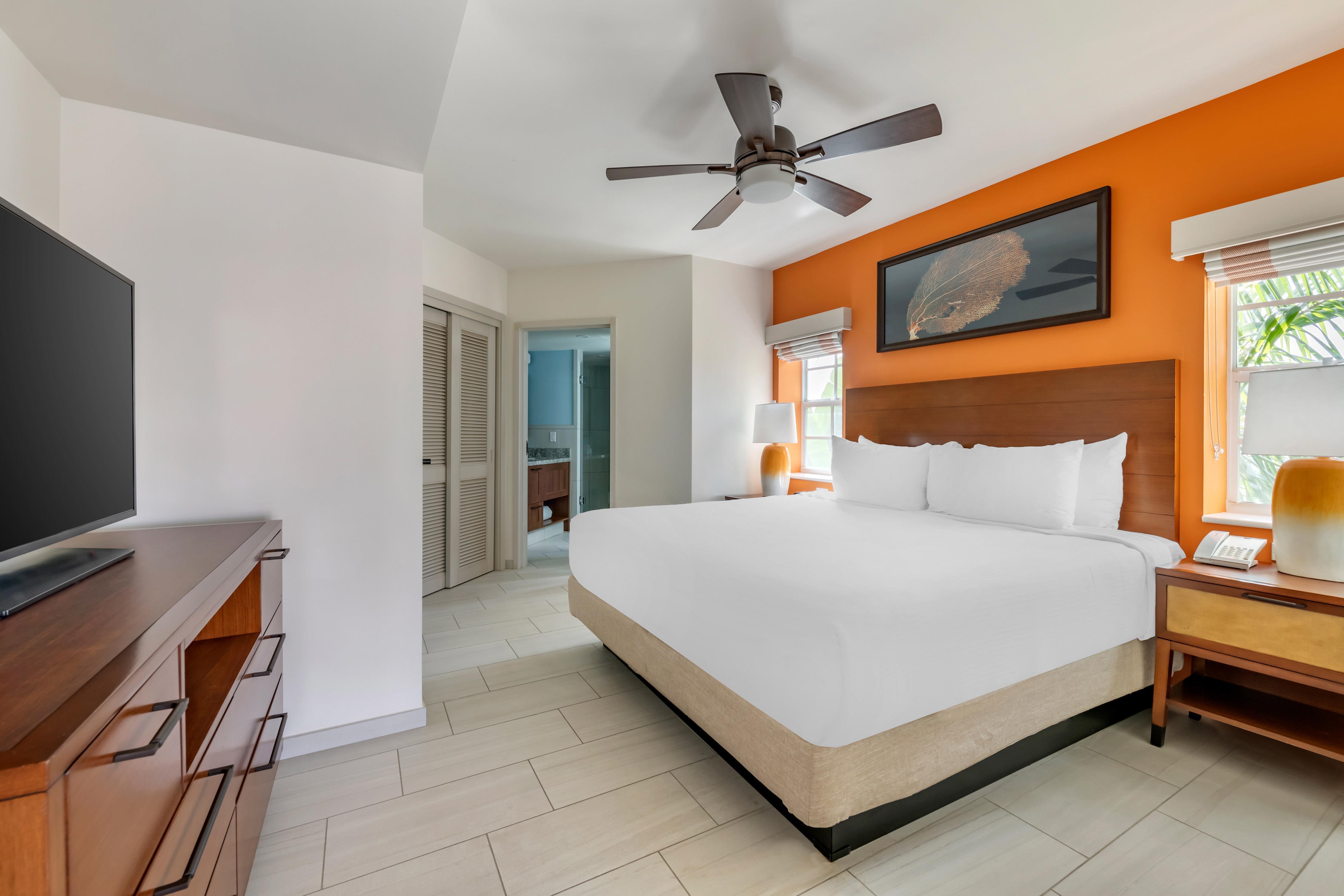 Suite, King Bed, Ocean Front