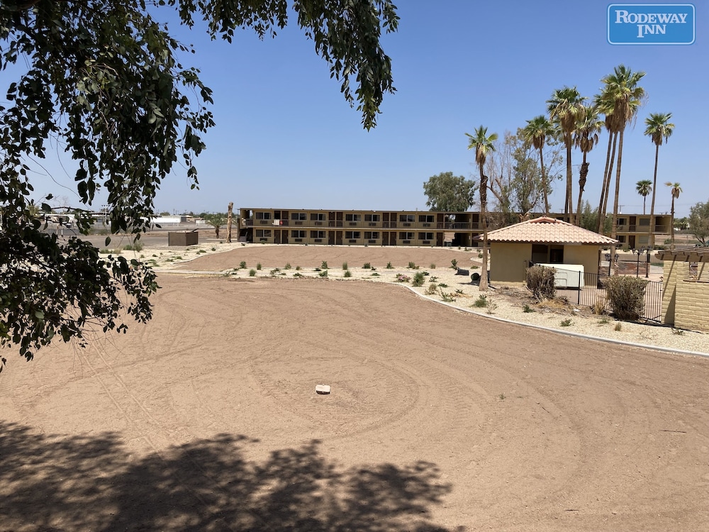 Travelodge by Wyndham Imperial/El Centro 44/48