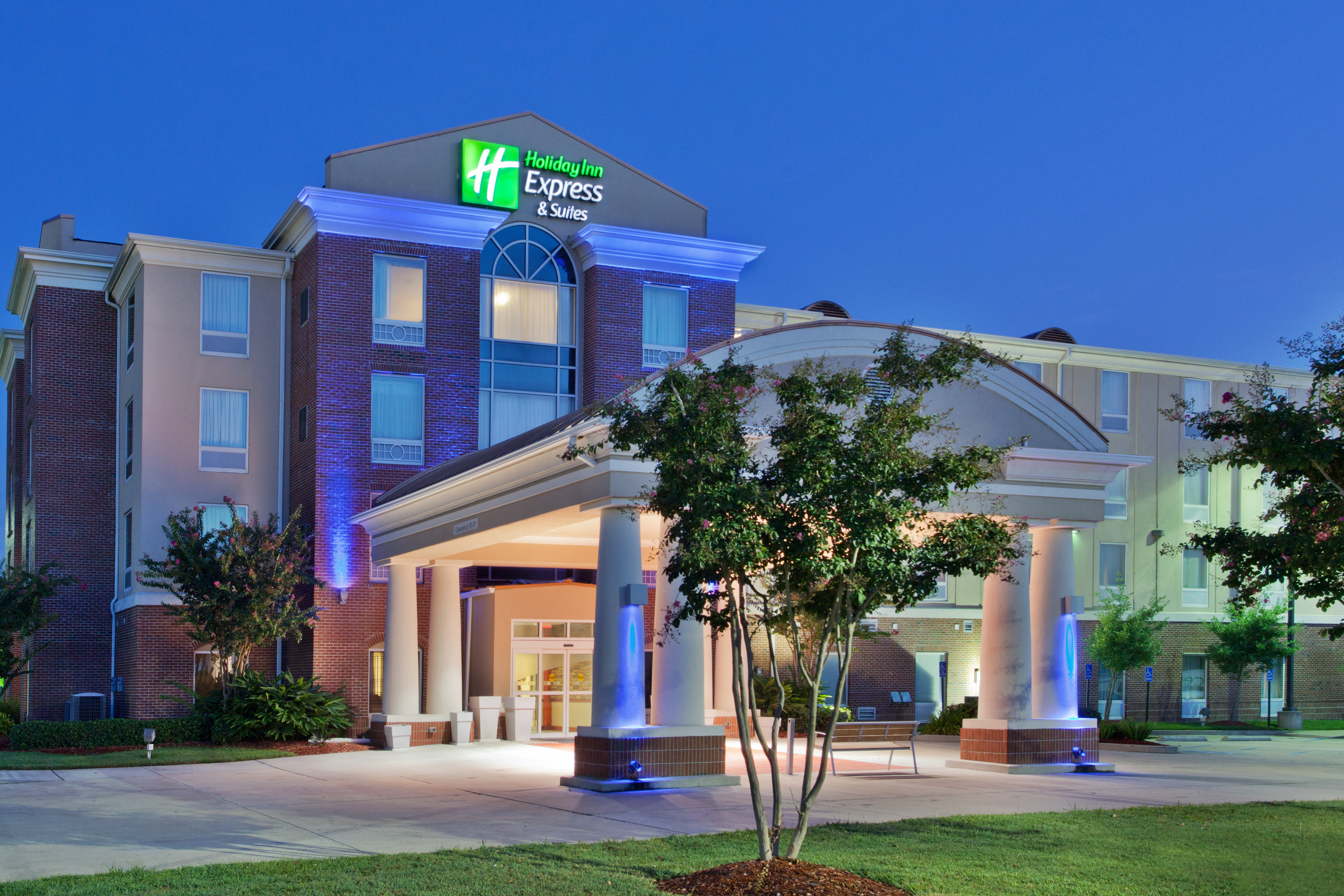 Holiday Inn Express Hotel And Suites Baton Rouge East 3/41