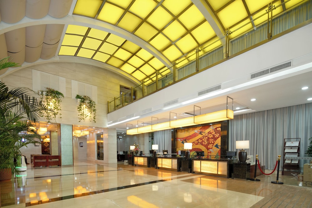 Yanling Hotel 7/50
