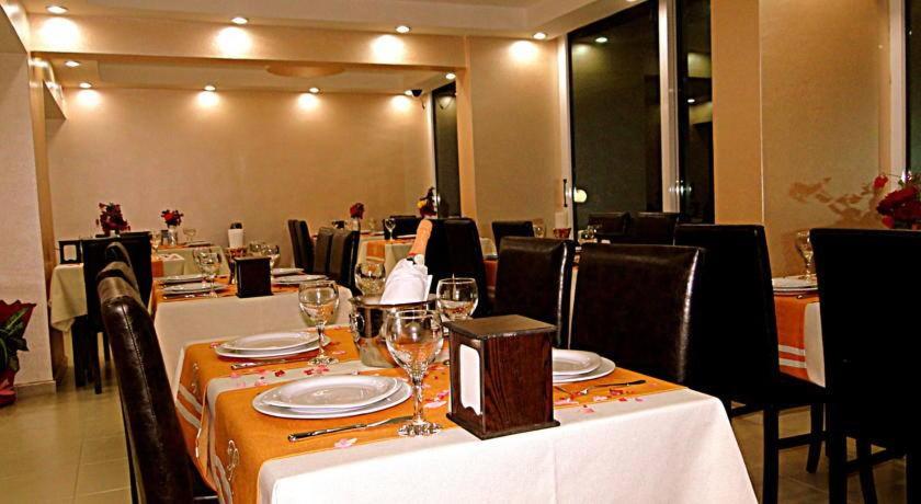 Hotel Rumana 36/50