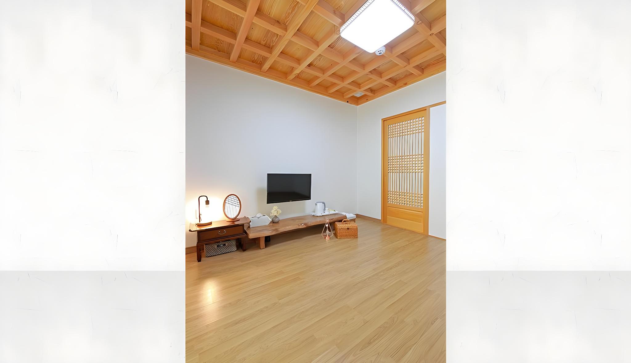 Cheonggong Hanokstay 4/57
