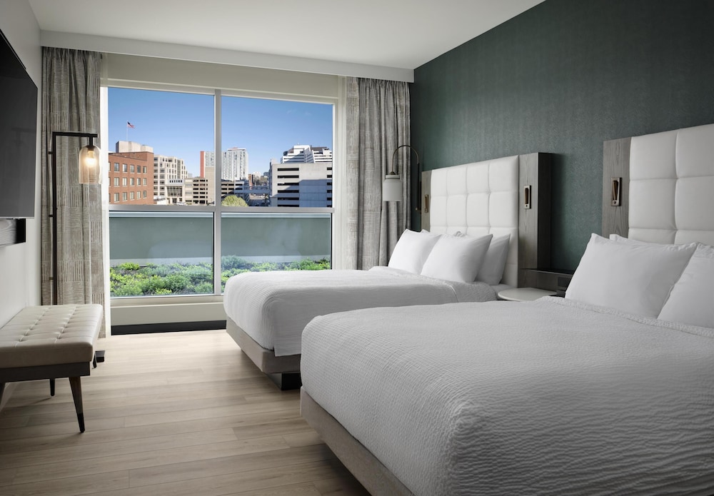 ROOM, 2 QUEEN BEDS